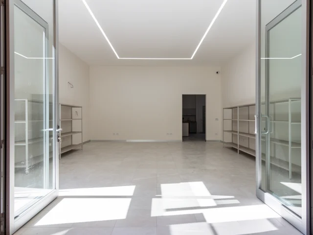 Commerciale al dettaglio in affitto a Catania Borgo — 3