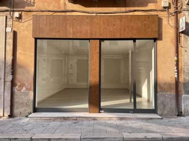 Retail for rent in Catania Corso Italia — 2
