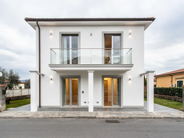SFR for sale in Pedara Tardaria — 2
