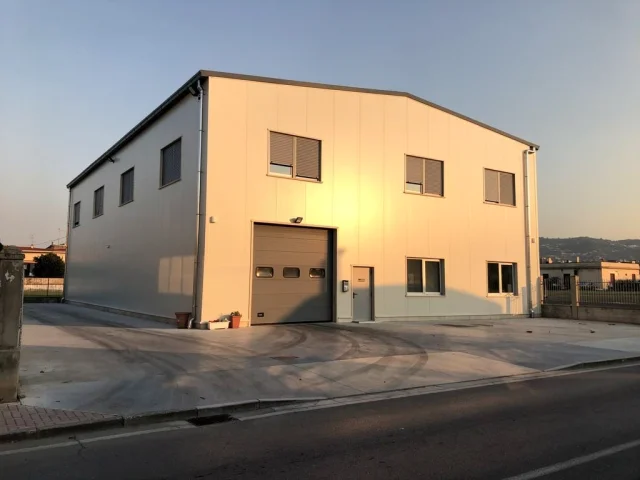 Warehouse for rent in Misterbianco Zona commerciale — 2