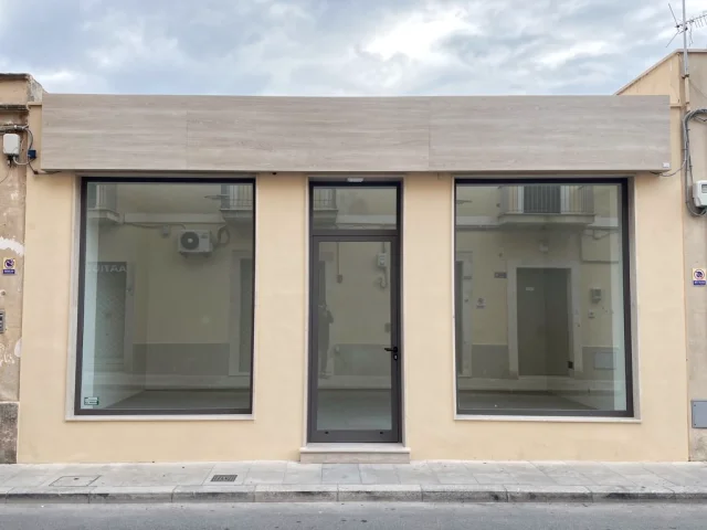 Retail for sale in Misterbianco Lineri — 2