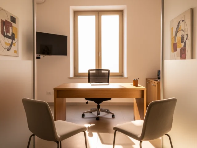 Office for rent in Catania Borgo — 3