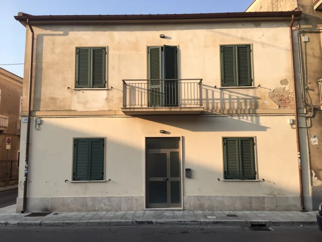 Office for rent in Gravina di Catania Centro — 2